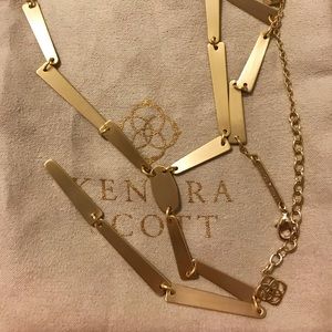 Kendra Scott Gail Y Necklace in Gold